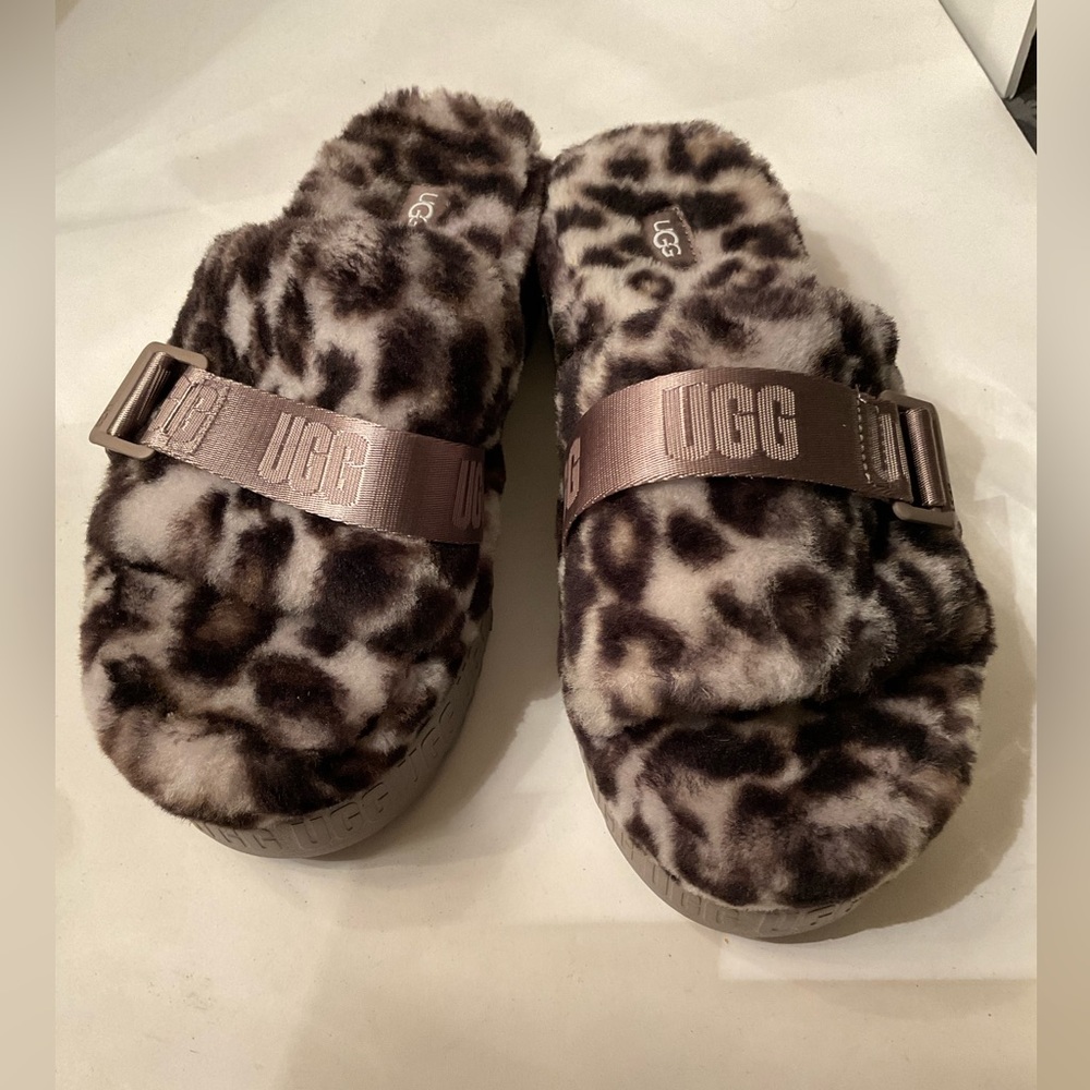 UGG animal print slippers 10